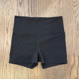 Athleta Ultra High Rise Elation Shortie Black Shorts S Small 3”
